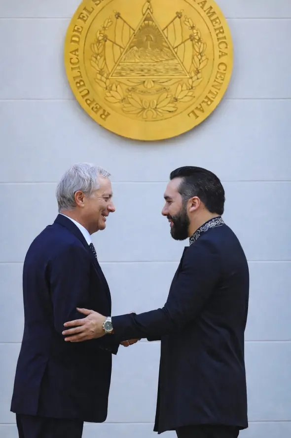 Chile’s President-Elect Meets Nayib Bukele