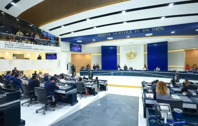 El Salvador Approves Indefinite Presidential Re-Election