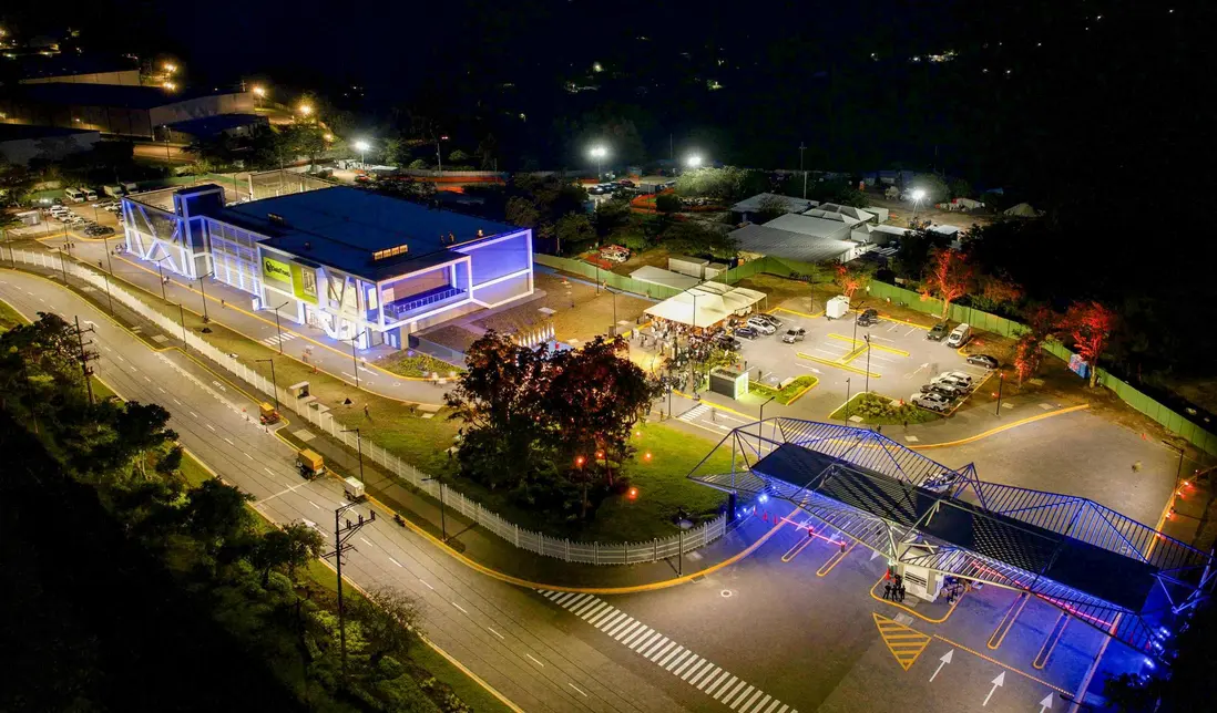 El Salvadors Tech Laws